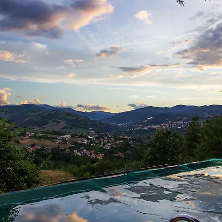 Nido D'ape Nocleg ze śniadaniem Montepetra