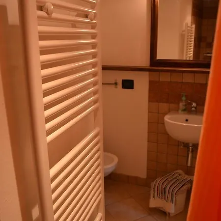 Nido D'ape Nocleg ze śniadaniem Montepetra